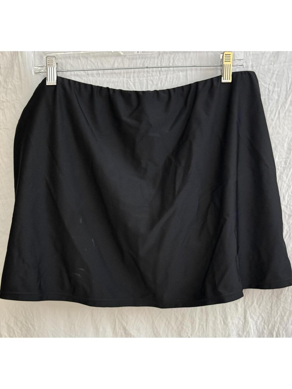 🆕LISTING🆕 Anita bathing suit skirt bottom
